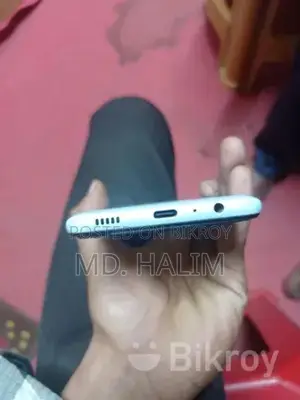 Samsung Galaxy A04e (Used)