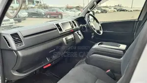 Toyota Hiace SUPER GL KEY START 2021