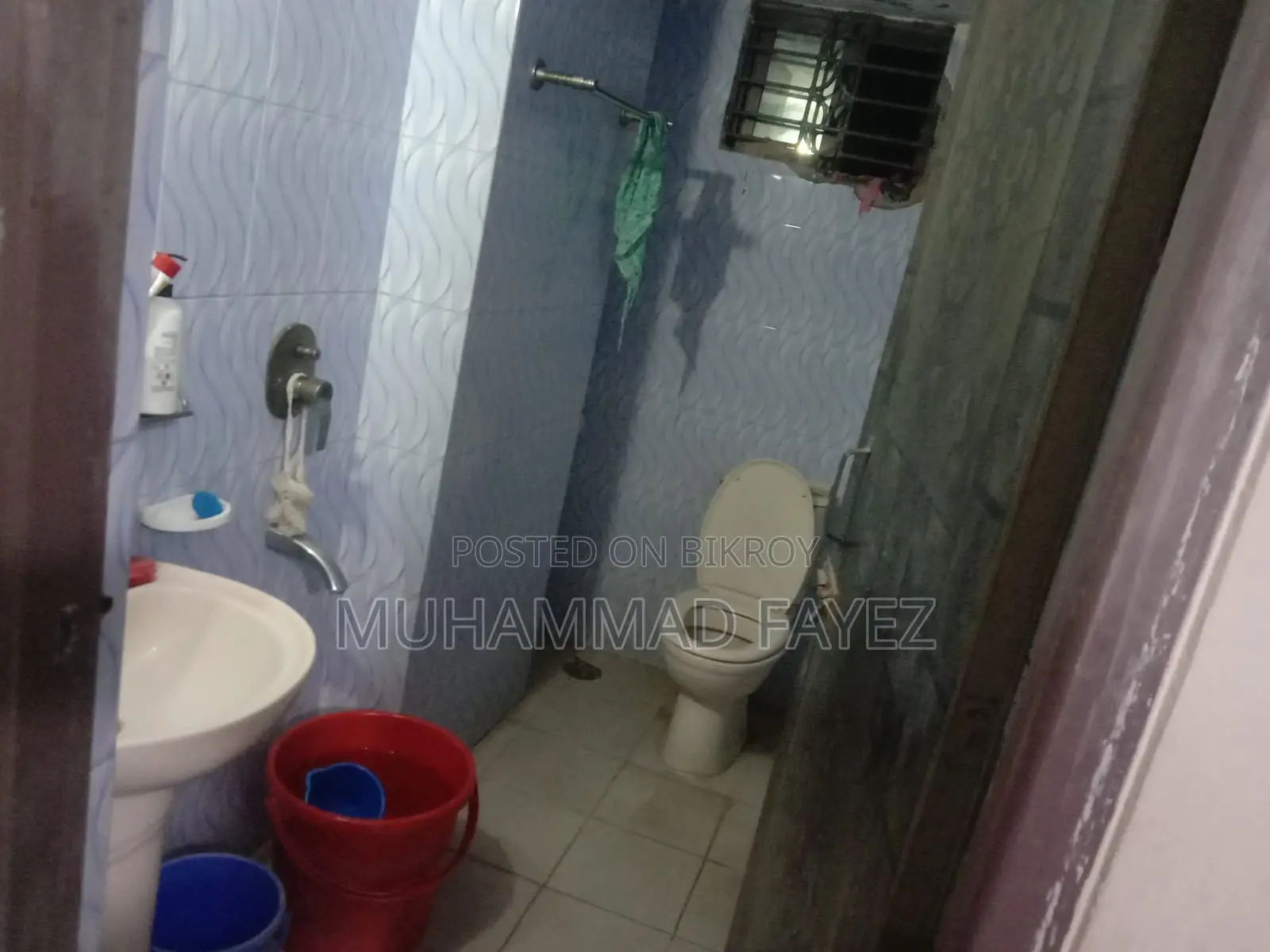 Flat for sale with 1/20 ownership of the building