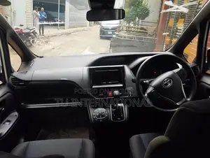 Toyota Noah 1DOOR POWER KEY 2021