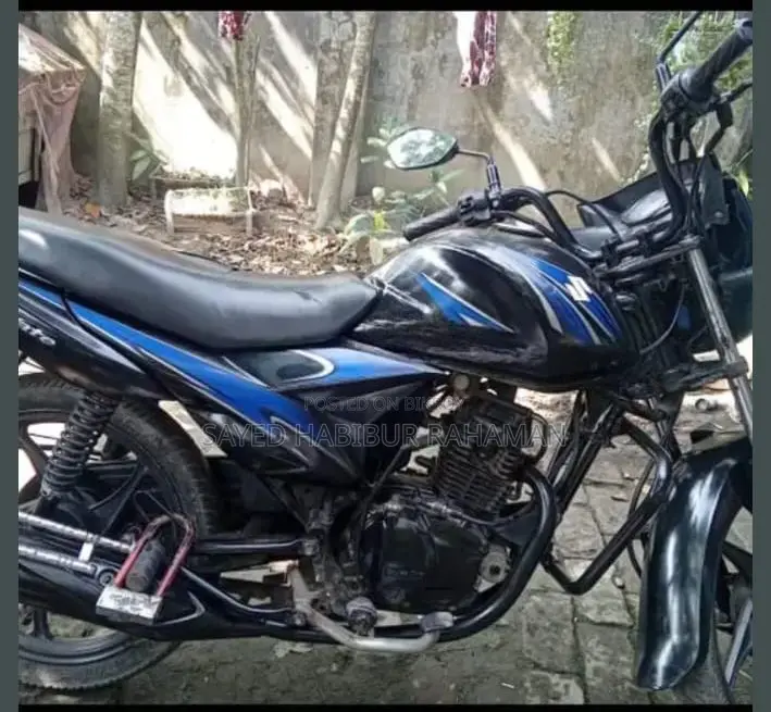 Suzuki Hayate . 2017