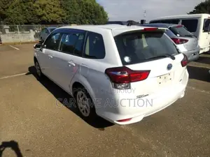 Toyota Fielder HYBRID EX 2021
