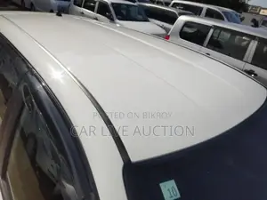 Toyota Fielder HYBRID EX 2021