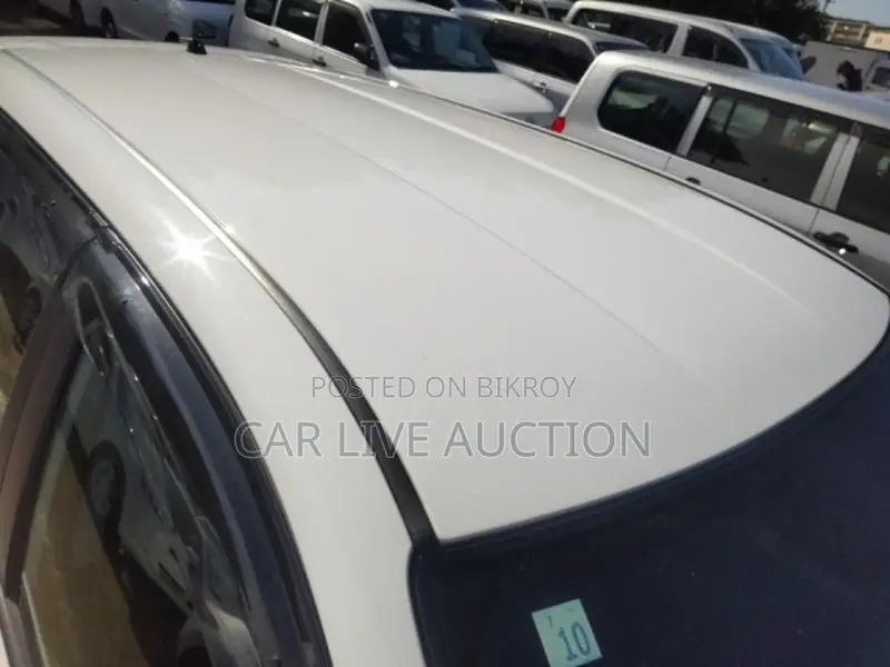 Toyota Fielder HYBRID EX 2021