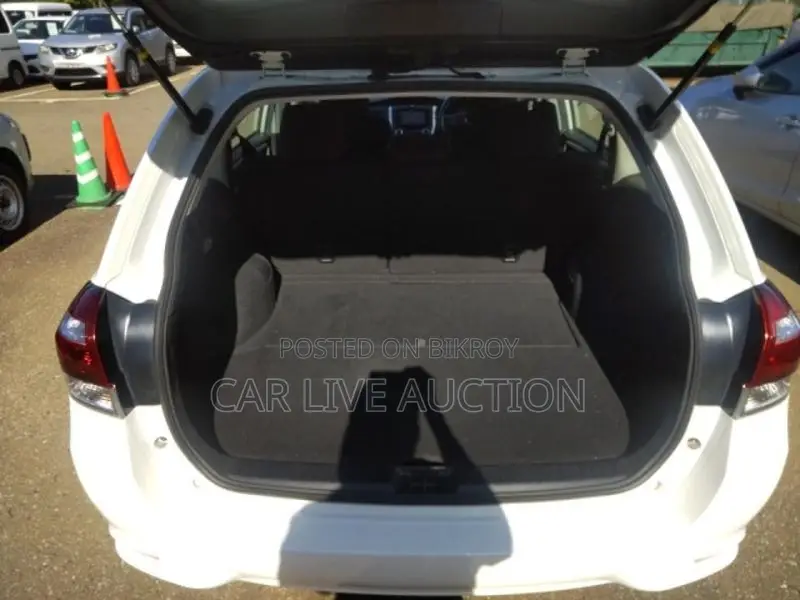 Toyota Fielder HYBRID EX 2021