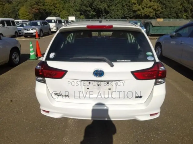 Toyota Fielder HYBRID EX 2021