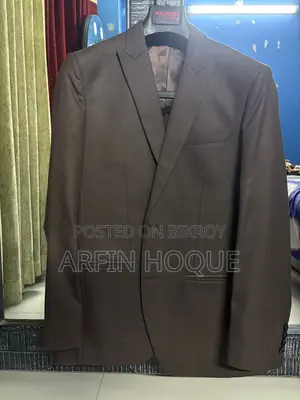 Raymond Suit