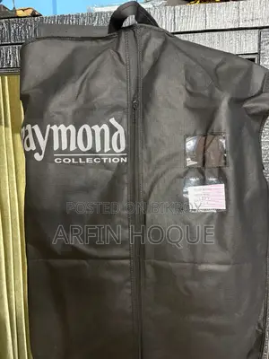 Raymond Suit