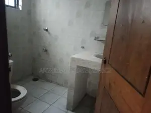 গুলশান ১-এ ২৩০০ বর্গফুট অফিস স্পেস ভাড়া
