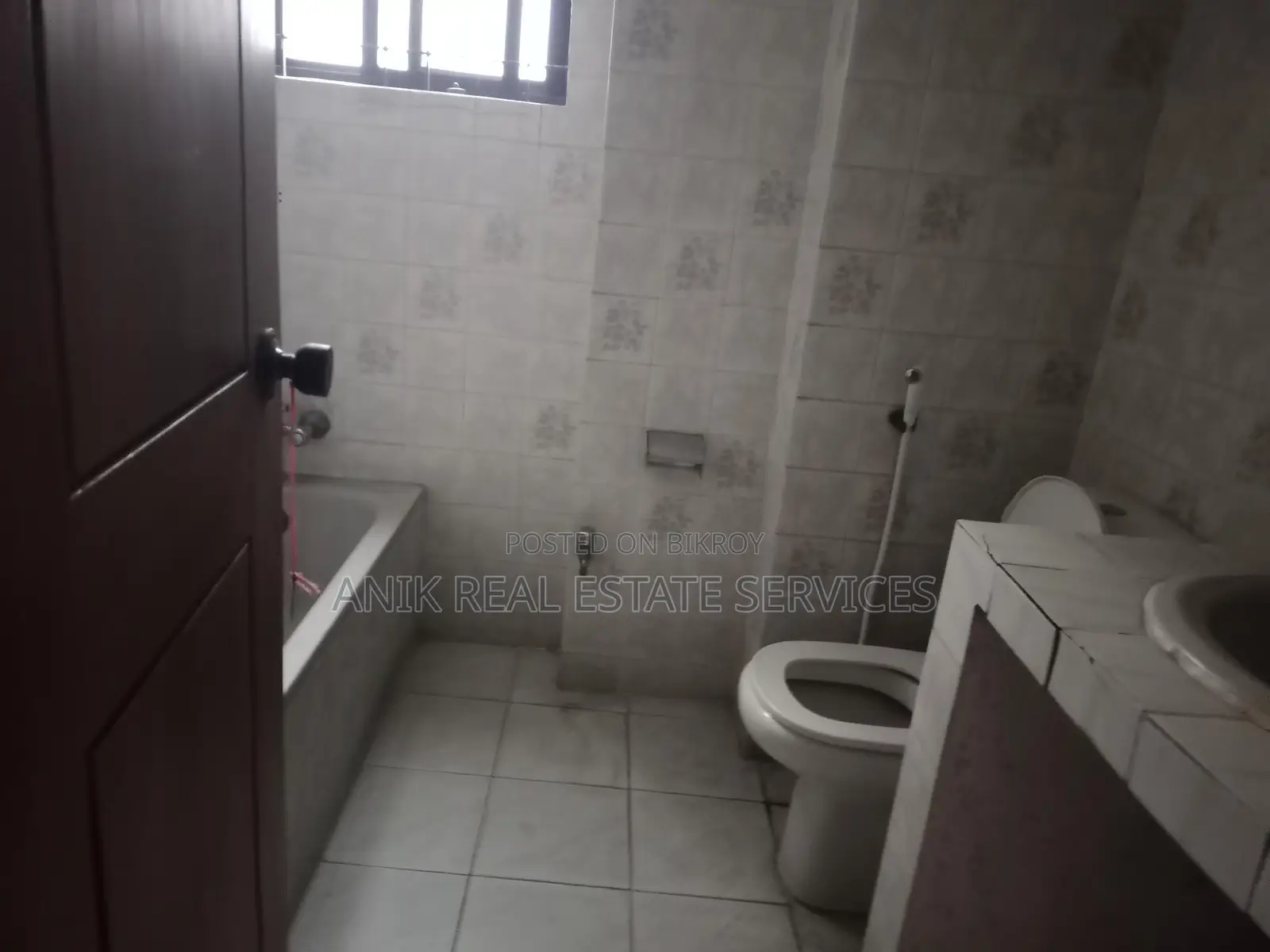 2300 Sft Office Space Rent At Gulshan 1