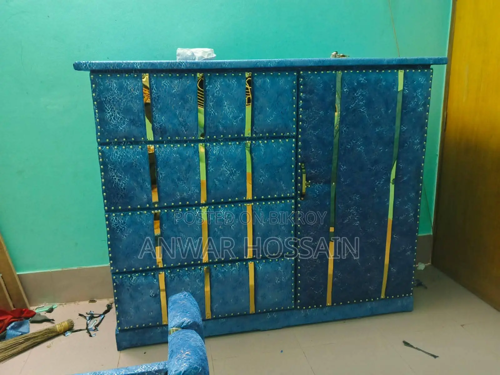 Furniture Repair Service