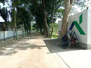 উন্নয়নের ধারা দেখে আজই প্লট কিনুন। বীরতারা সিটি।
