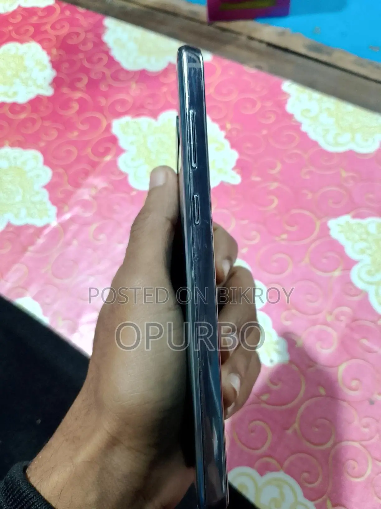 Samsung Galaxy S10 Plus . (Used)