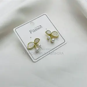 Get Beautiful Earrings at an Offer Price