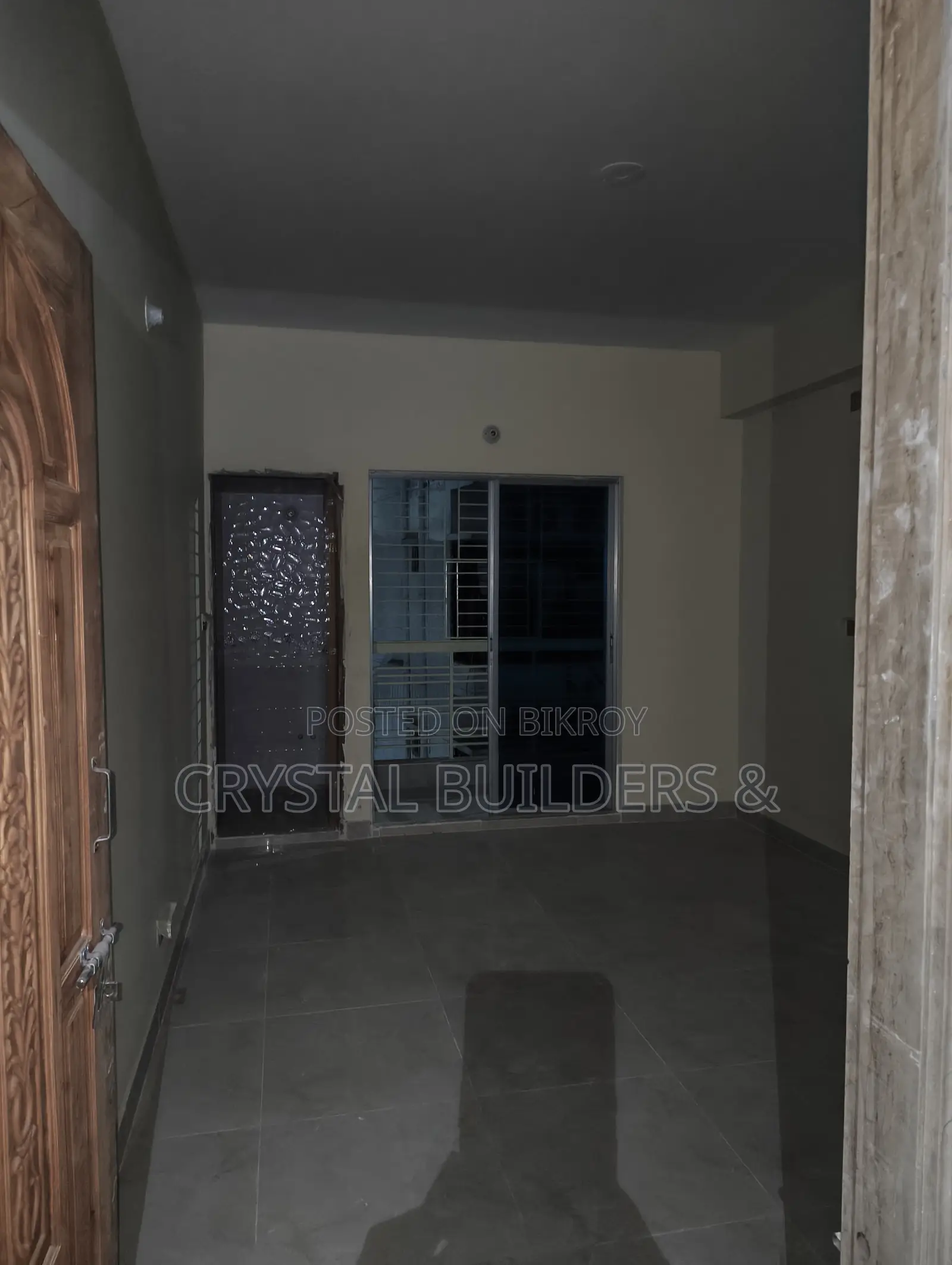 Buy Ready Plot From Banasree. Apartment Sale