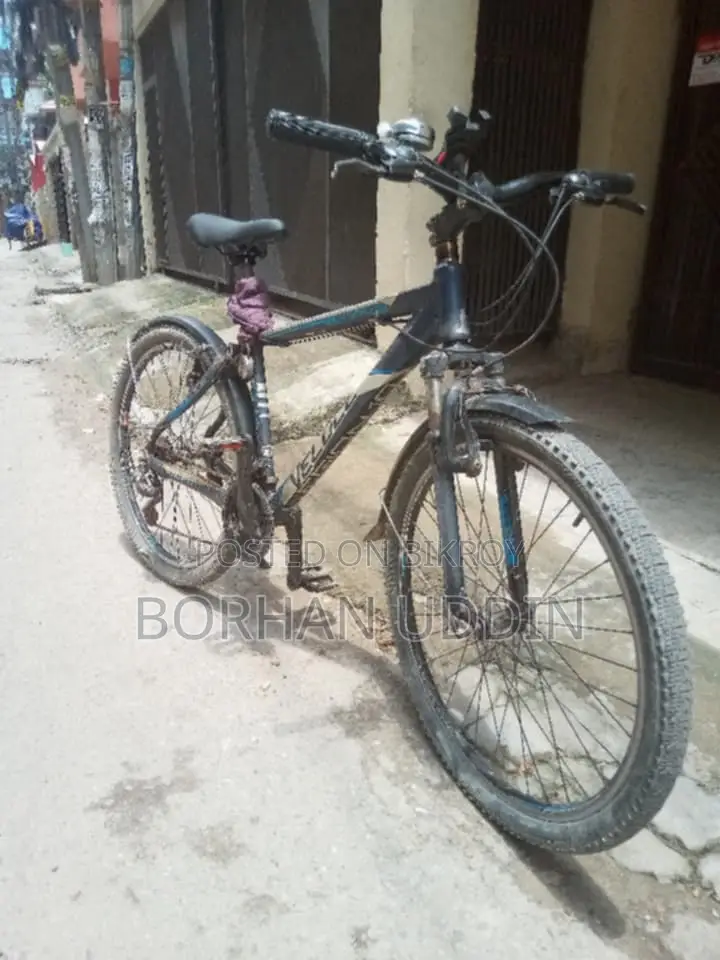 Veloce Alloy Body 26