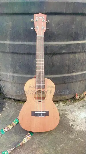 ইউকুলেলি