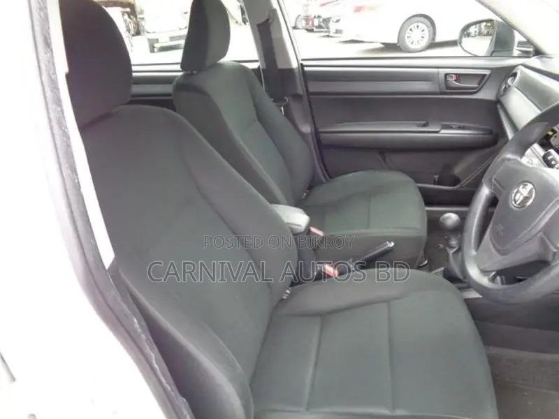 Toyota Axio EX PACKAGE 2020