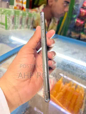 Apple iPhone XS full fresh (Used)