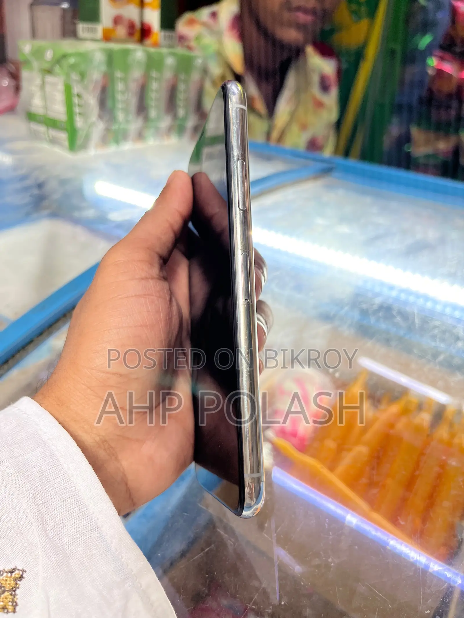 Apple iPhone XS full fresh (Used)