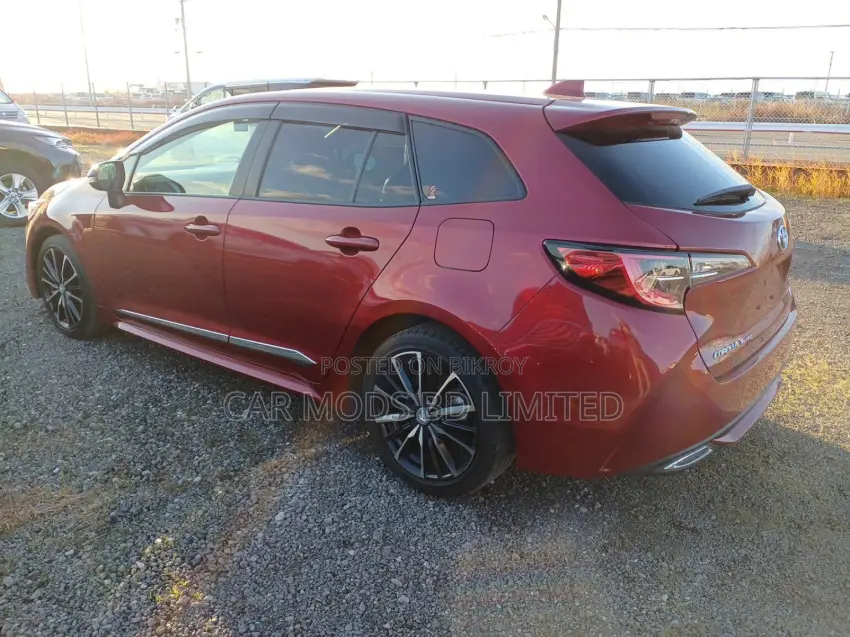Toyota Corolla Touring WxB 2021