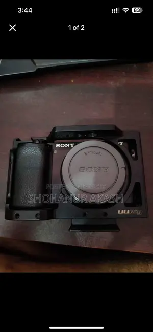 Sony A6100 16-50 Kit with Dual Battery, Charger, and Full Box