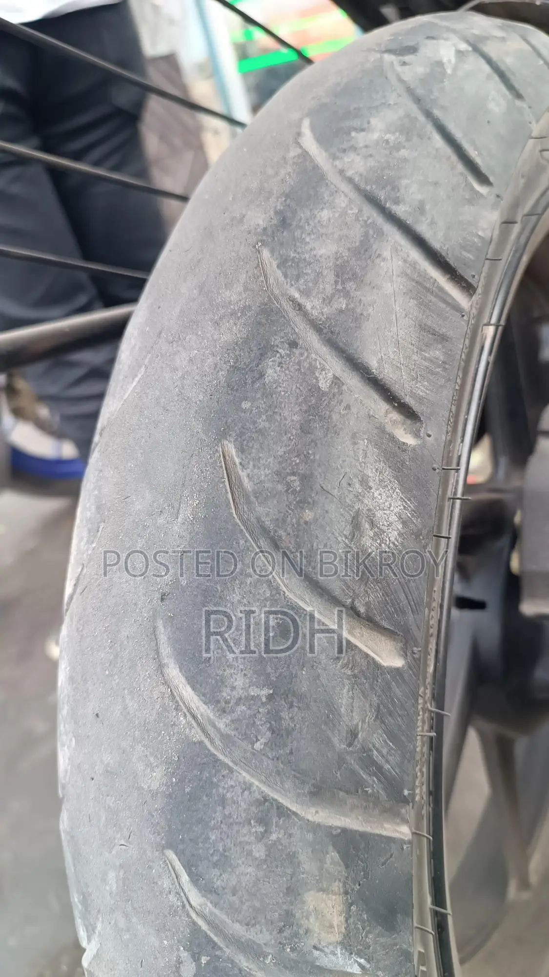 Tvs 4v Tyre
