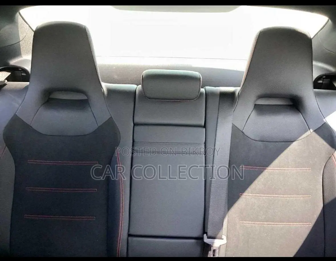 Mercedes-Benz CLA-Class ExecutiveCosmosBlack 2025