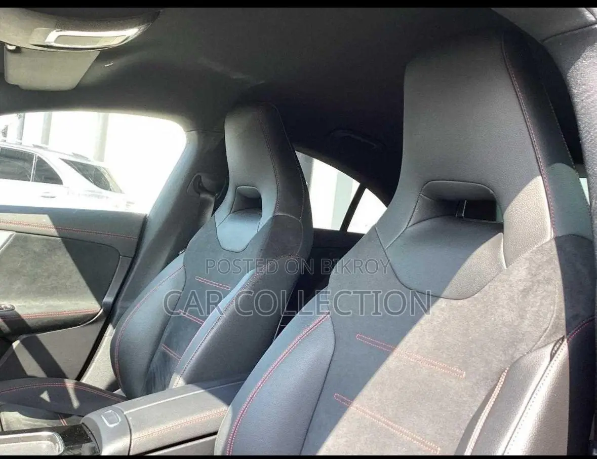 Mercedes-Benz CLA-Class ExecutiveCosmosBlack 2025