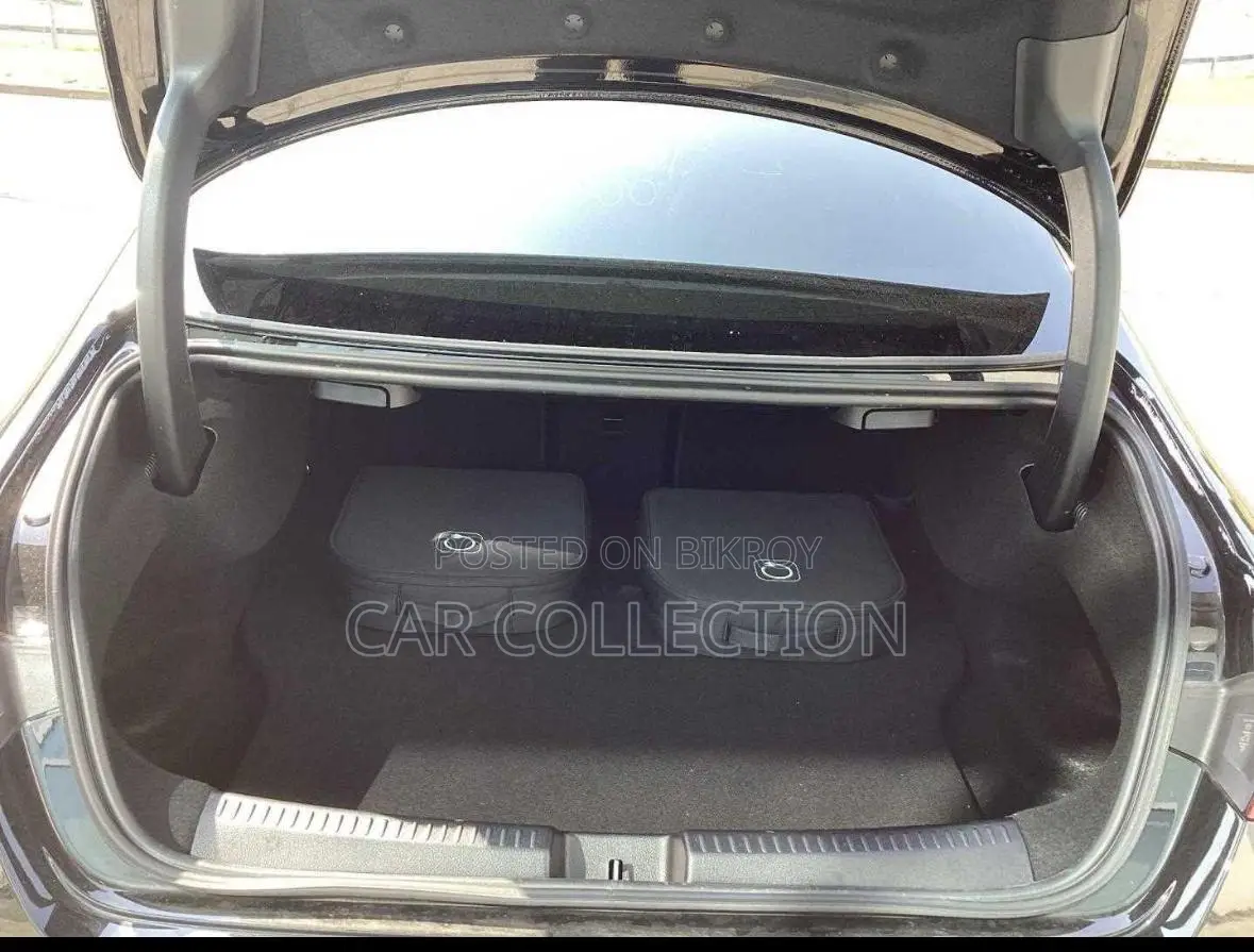Mercedes-Benz CLA-Class ExecutiveCosmosBlack 2025