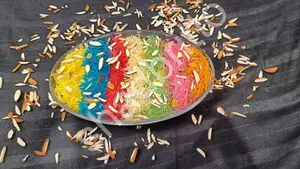 ঘিয়ে ভাজা লাচ্ছা সেমাই
