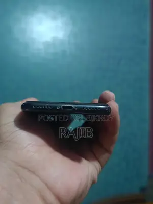অ্যাপল আইফোন ৭ (ব্যবহৃত)