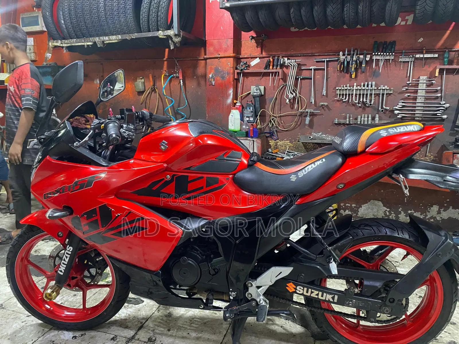 Suzuki Gixxer SF . 2022