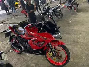 Suzuki Gixxer SF . 2022