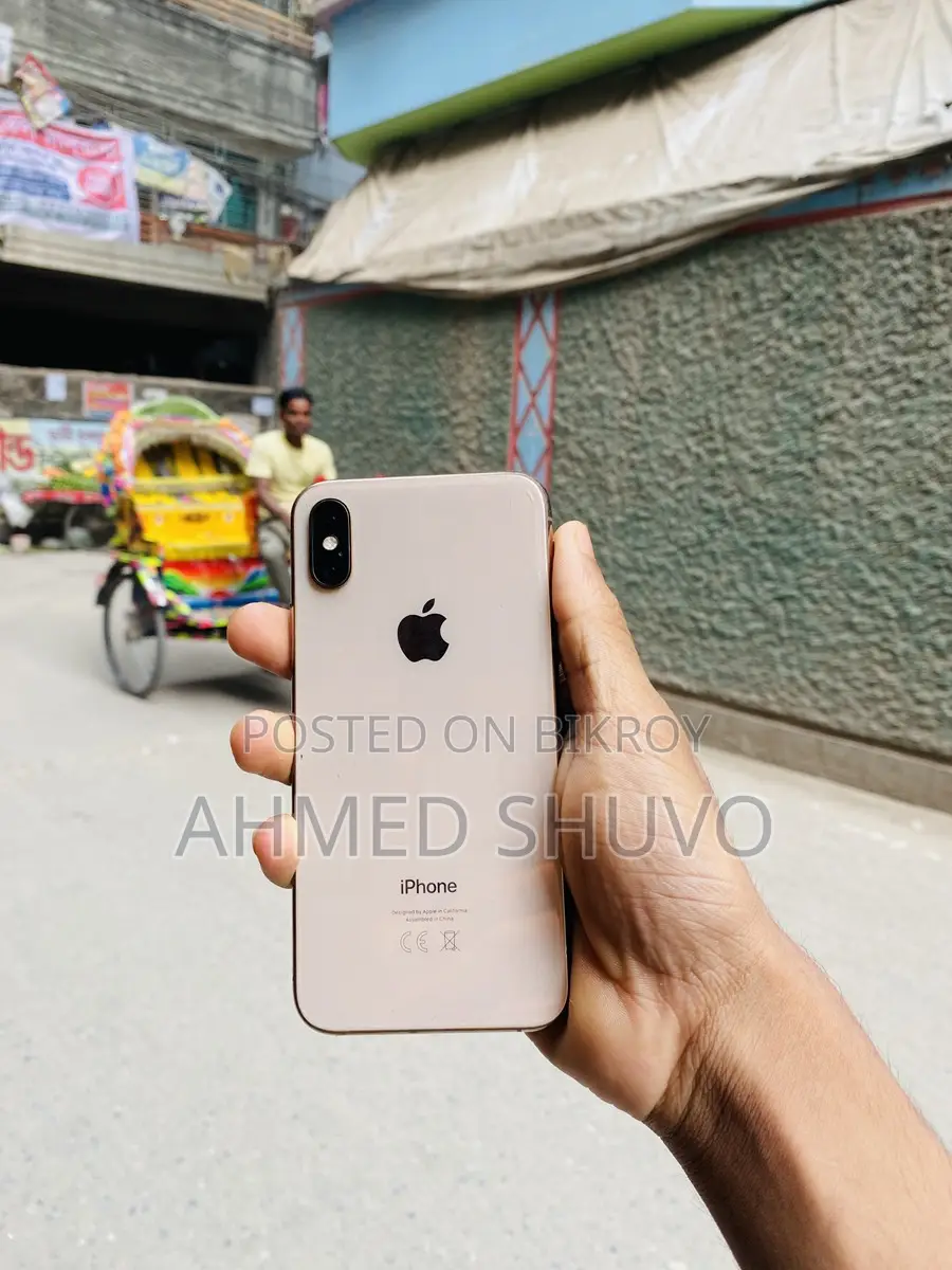 Apple iPhone XS (Used)