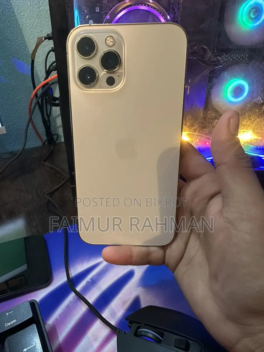 Apple iPhone 12 Pro Max , (Used)
