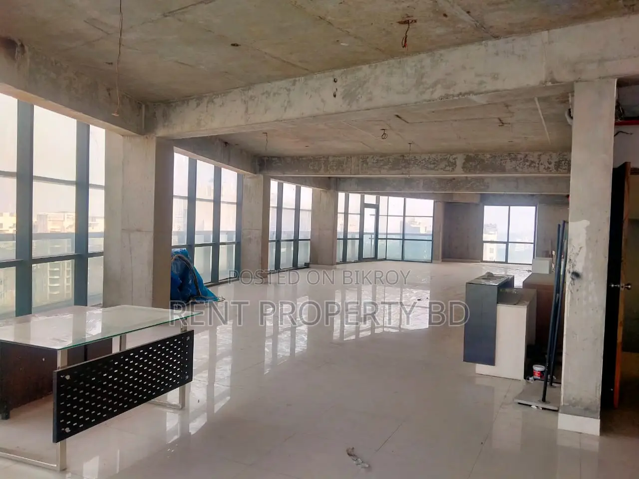 গুলশানে ৩৭০০ বর্গফুটের কমার্শিয়াল ওপেন অফিস স্পেস ভাড়া