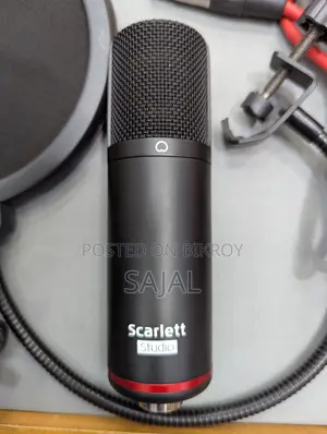 ফোকাসরাইট স্টুডিও কনডেন্সার মাইক্রোফোন