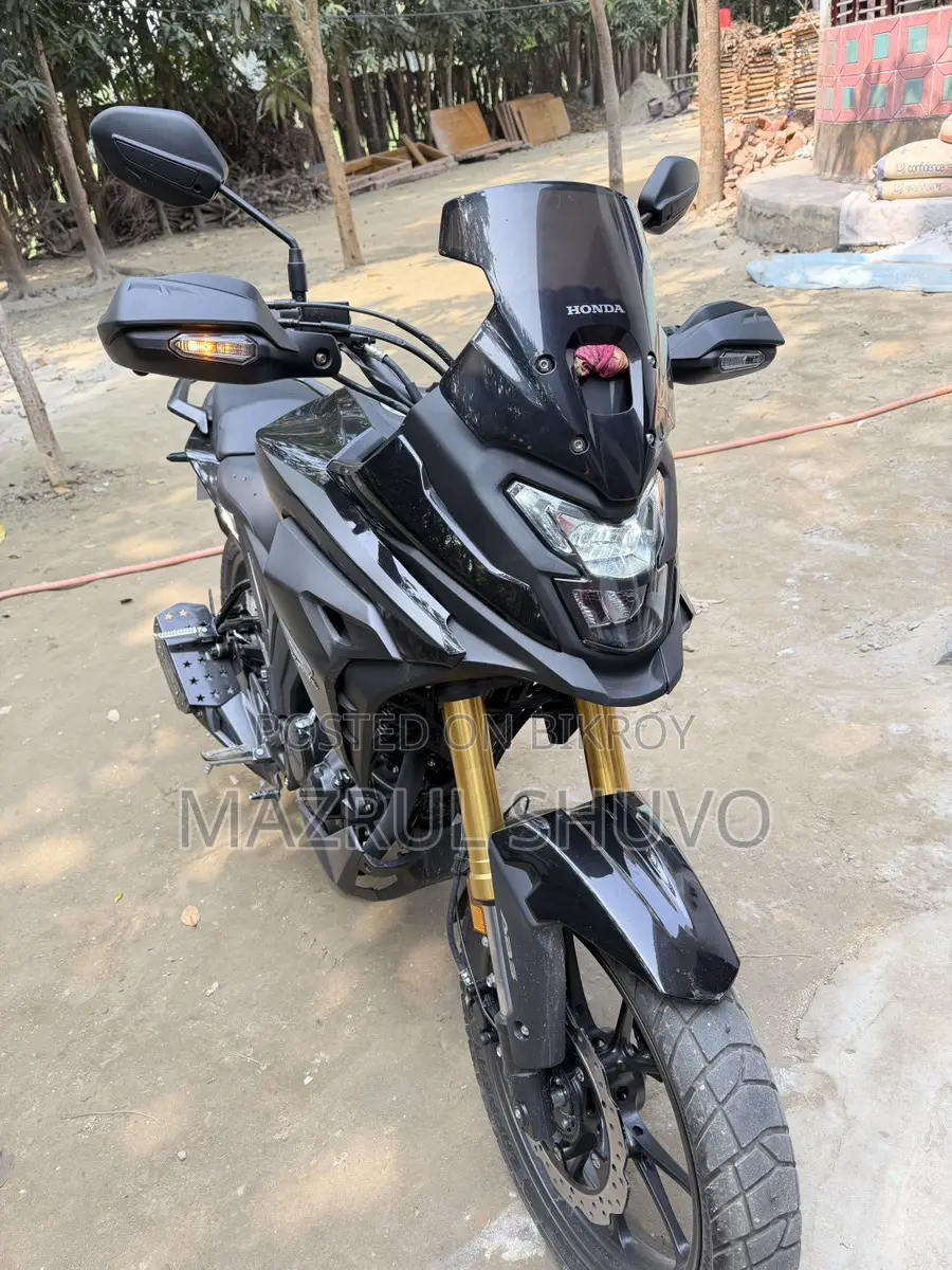 Honda Hornet NX 200 2026