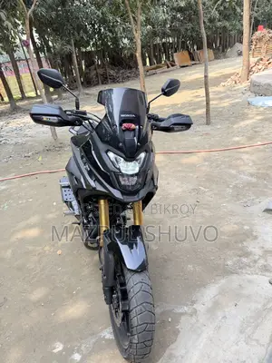 Honda Hornet NX 200 2026