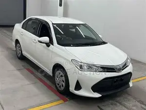 Toyota Axio NON HYBRID 2021