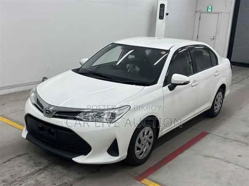 Toyota Axio NON HYBRID 2021