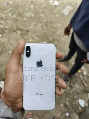 Apple iPhone X . (Used)