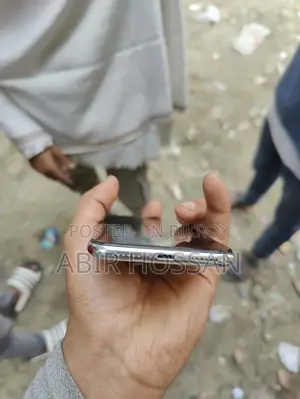 Apple iPhone X . (Used)