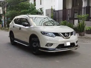 Nissan X-Trail Black Edition Hybrid 2016