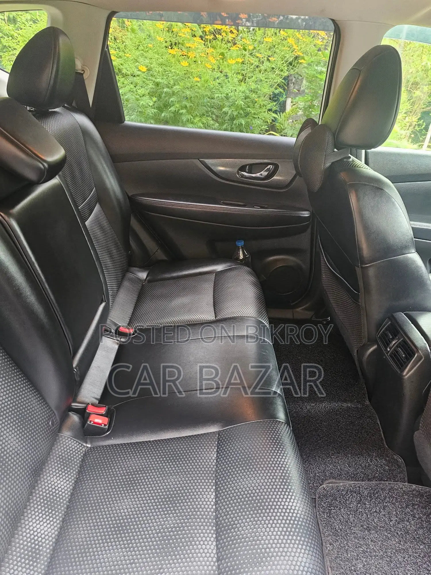 Nissan X-Trail Black Edition Hybrid 2016