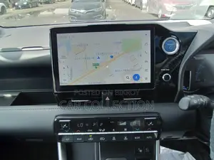 Toyota Voxy SZ Hybrid Pearl 2022