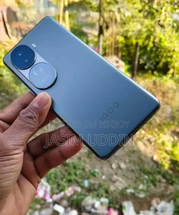 iQOO z9s 8/128 (Used)