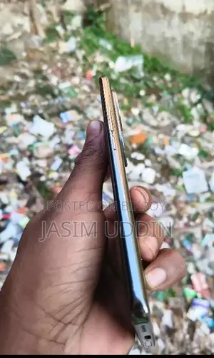 iQOO z9s 8/128 (Used)