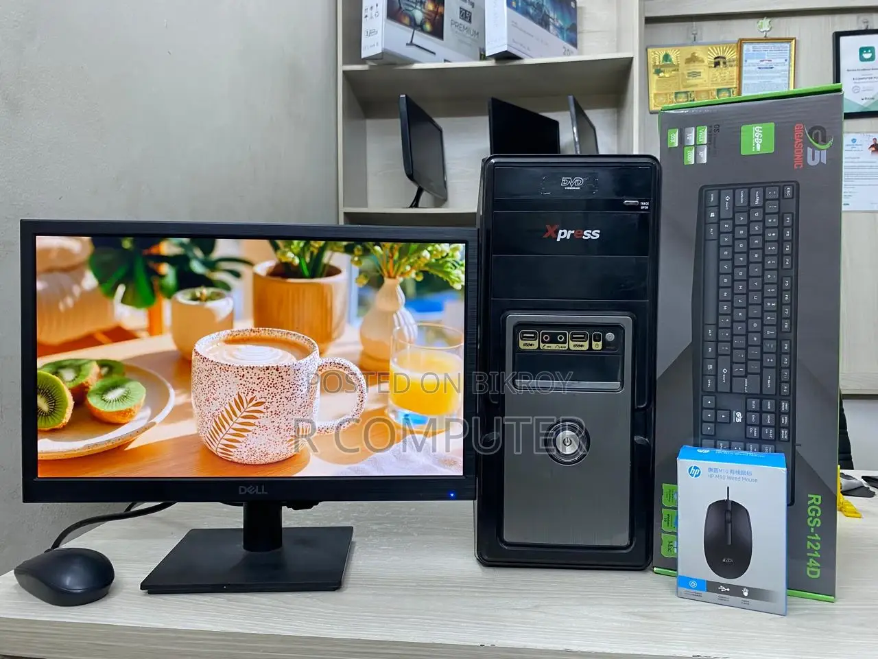 Desktop Computer-DDR3 PC_RAM 4GB_HDD 320GB_Dell 19" Monitor_Mouse_Keyboard